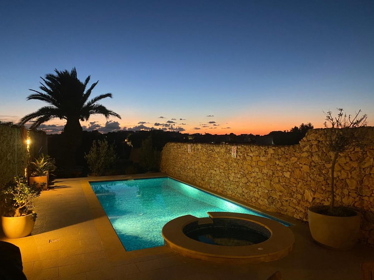 Sunset Farmhouse Villa Għarb Exteriör bild